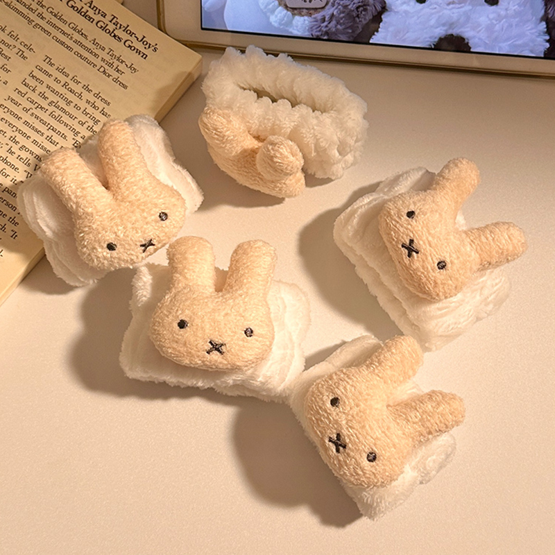 Gelang Tangan Kelinci Miffy Mo - Cleanser Face ulasan dan harga