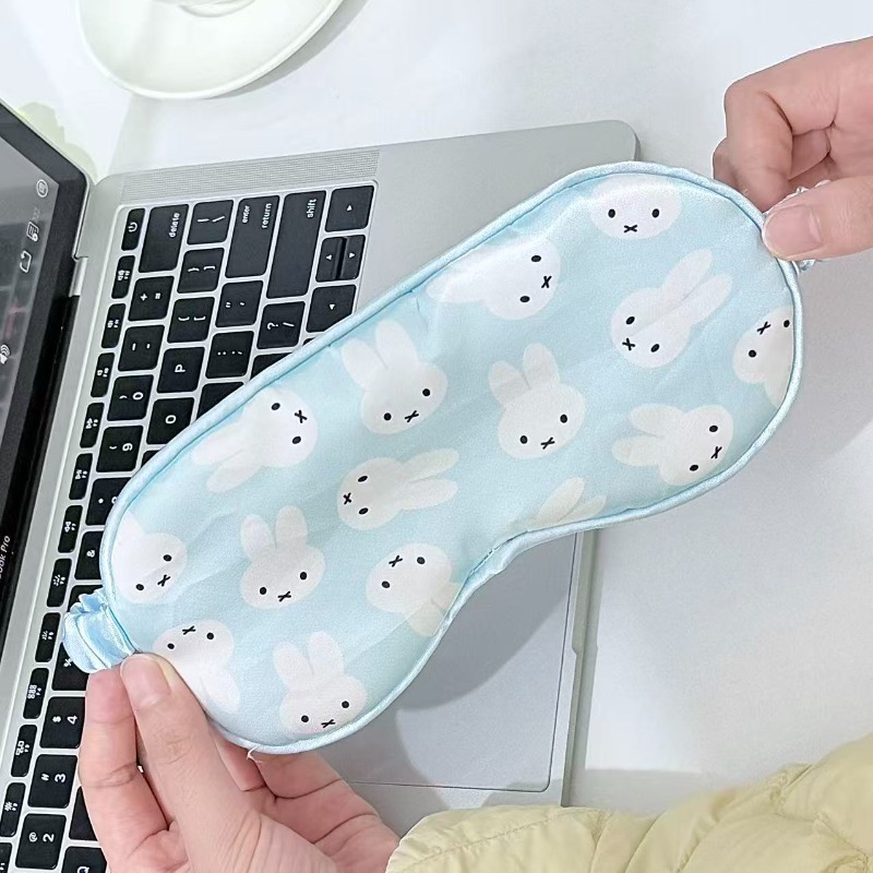 Masker Mata Anti Cahaya dengan - Skincare Glowing ulasan dan harga